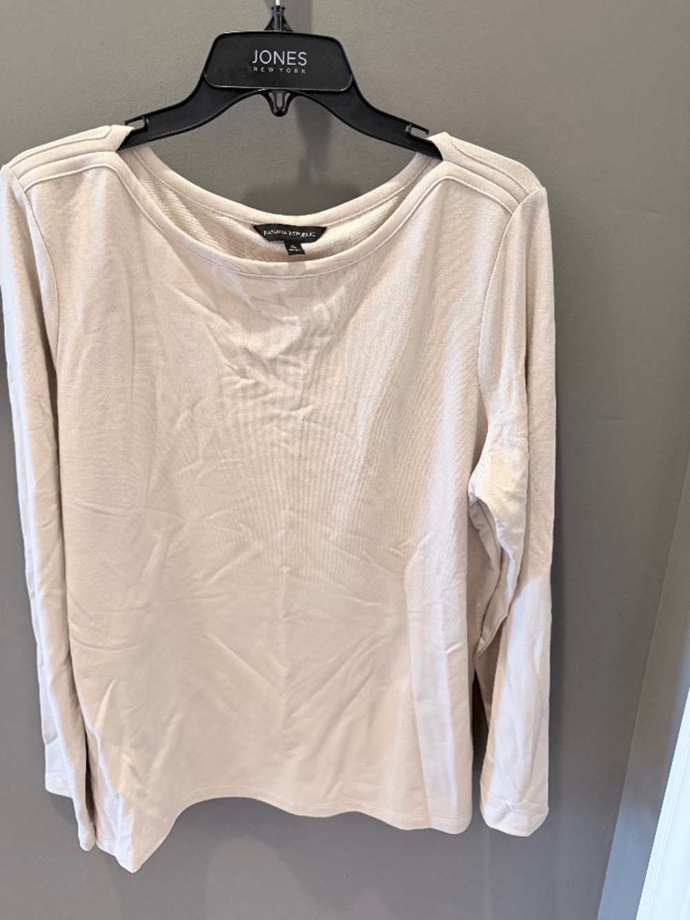 Tan boat neck long sleeve tshirt from Banana Republic. Size XL